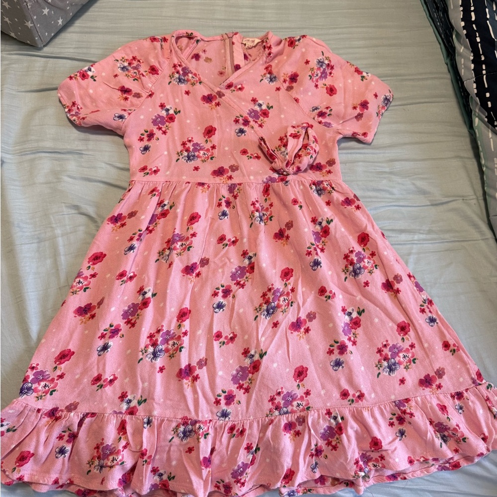 2/$20💕 free with purchase of any listing💕 soft cotton pink Floral Kids Dress